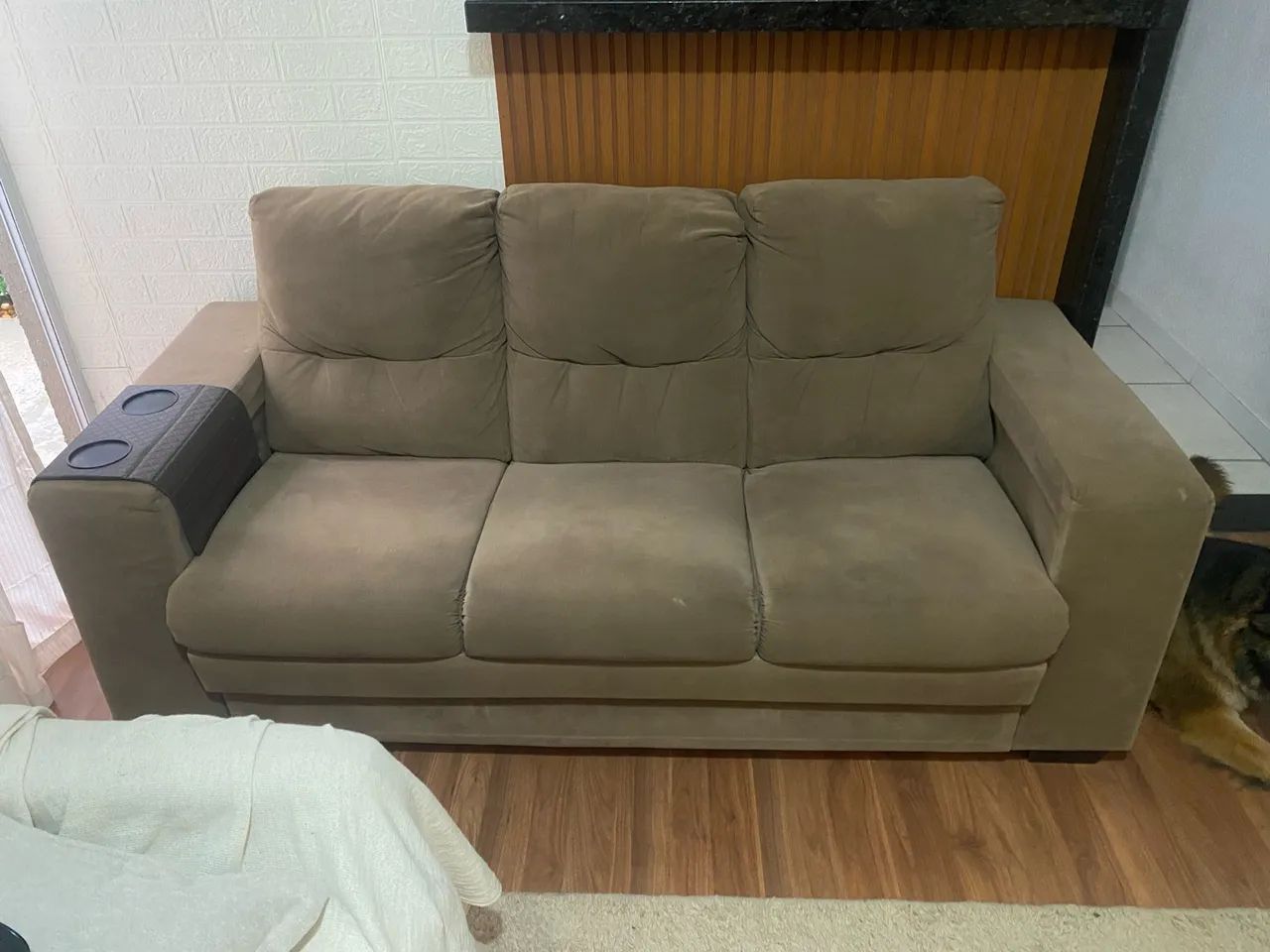 VENDO SOFA USADO