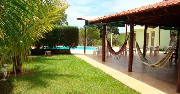 Chácara na planta com piscina e 3 dormitórios