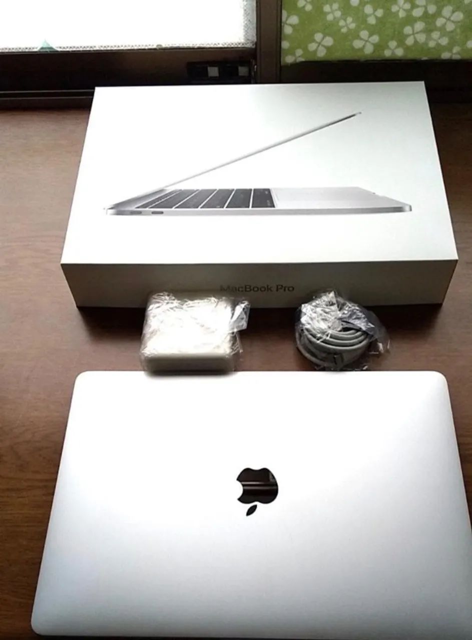 macbook pro i5 16gb