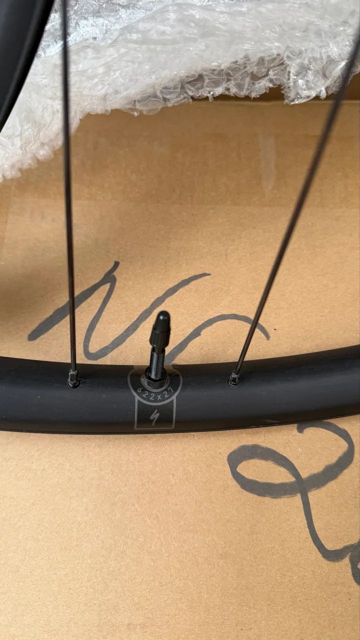 Rodas Specialized en aluminio 1940 kg o par  - Foto 4