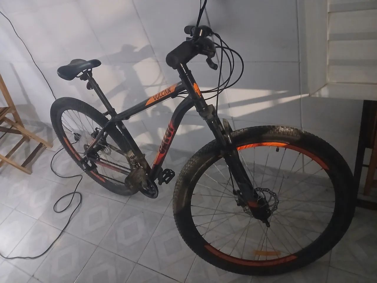 Vendo Bicicleta Caloi aro 29 - Foto 2