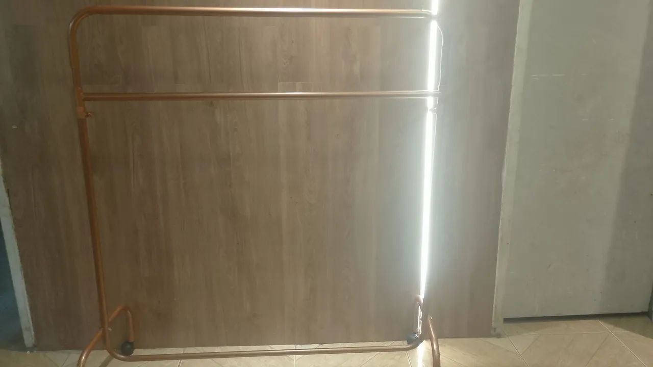 Arara de roupa