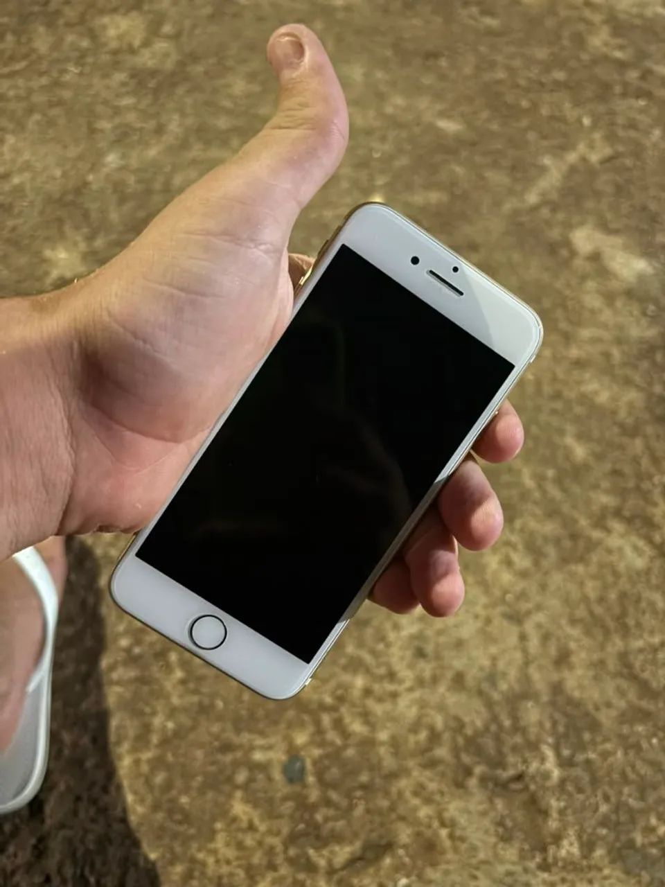Vendo um iPhone 7  - Foto 2