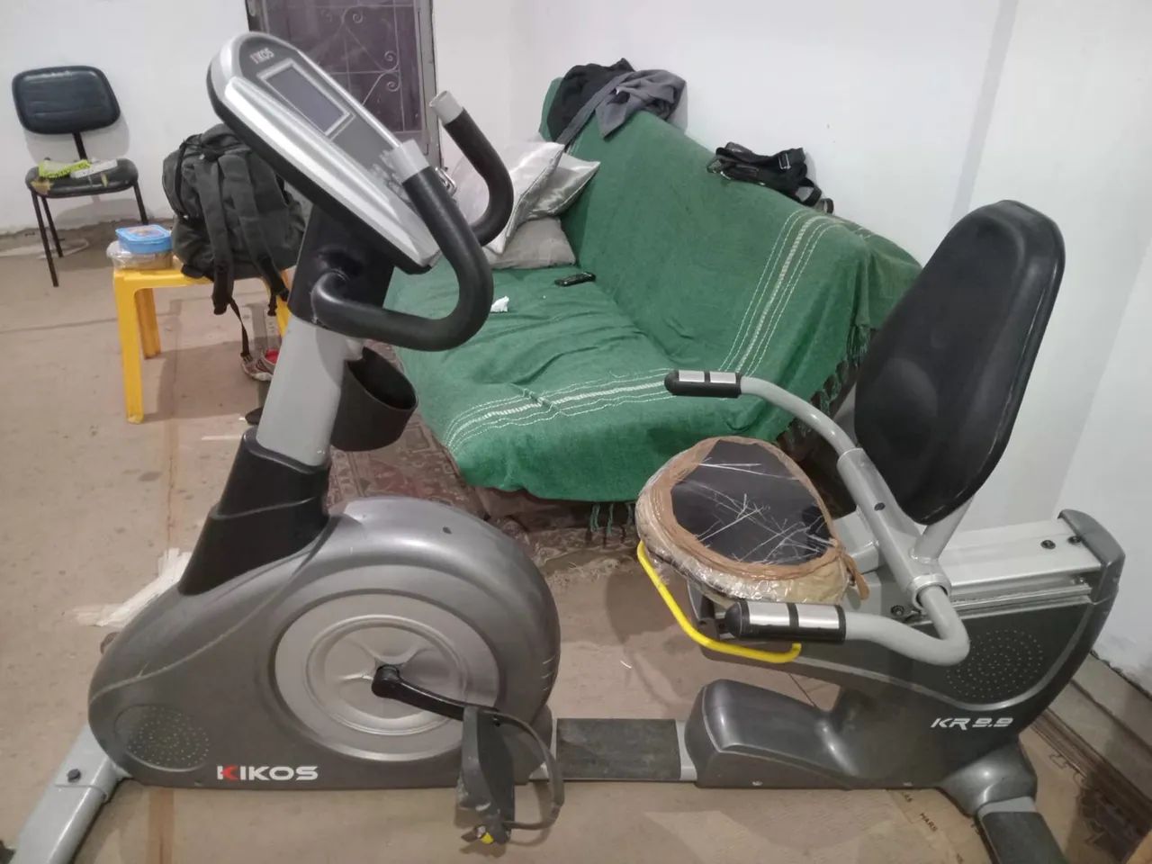 Bicicleta ergométrica kikos eletromagnética - Foto 4