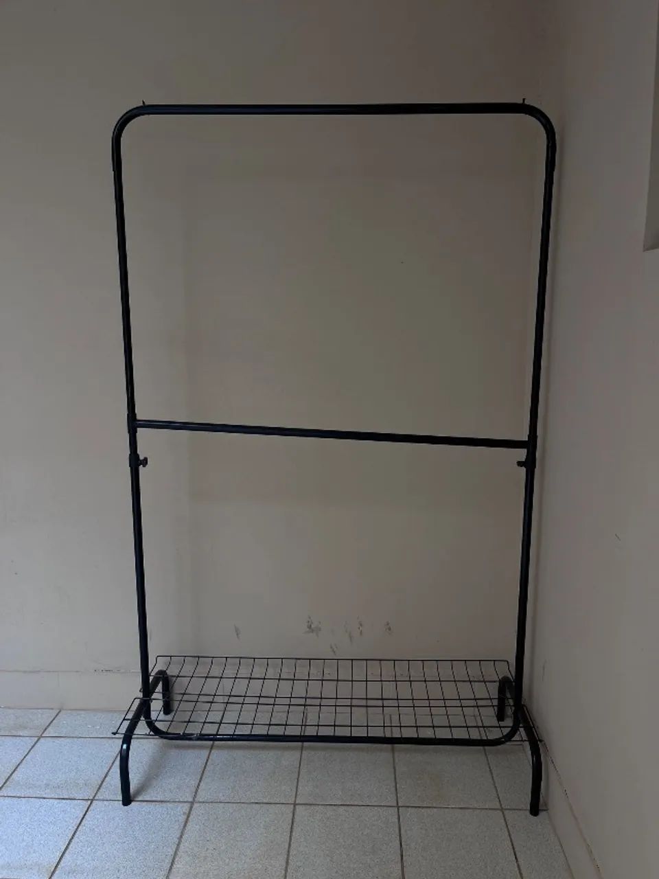 Arara para cabides/roupas