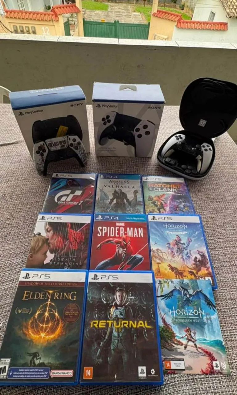 PlayStation 5 com leitor e 2 controles - Foto 3