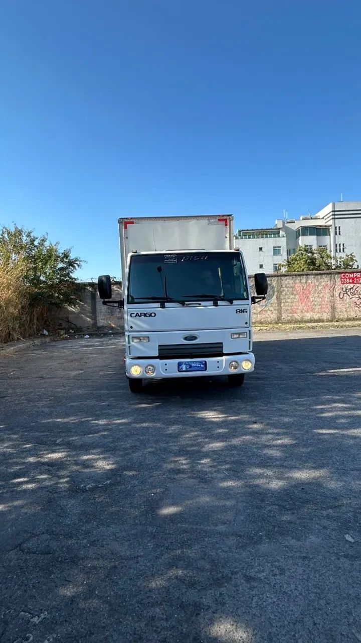 Ford Cargo - 816 Bau 2013