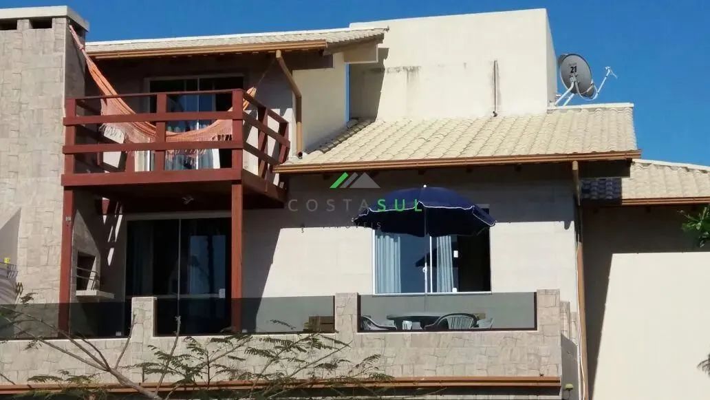 Residencial à venda no centro de Garopaba