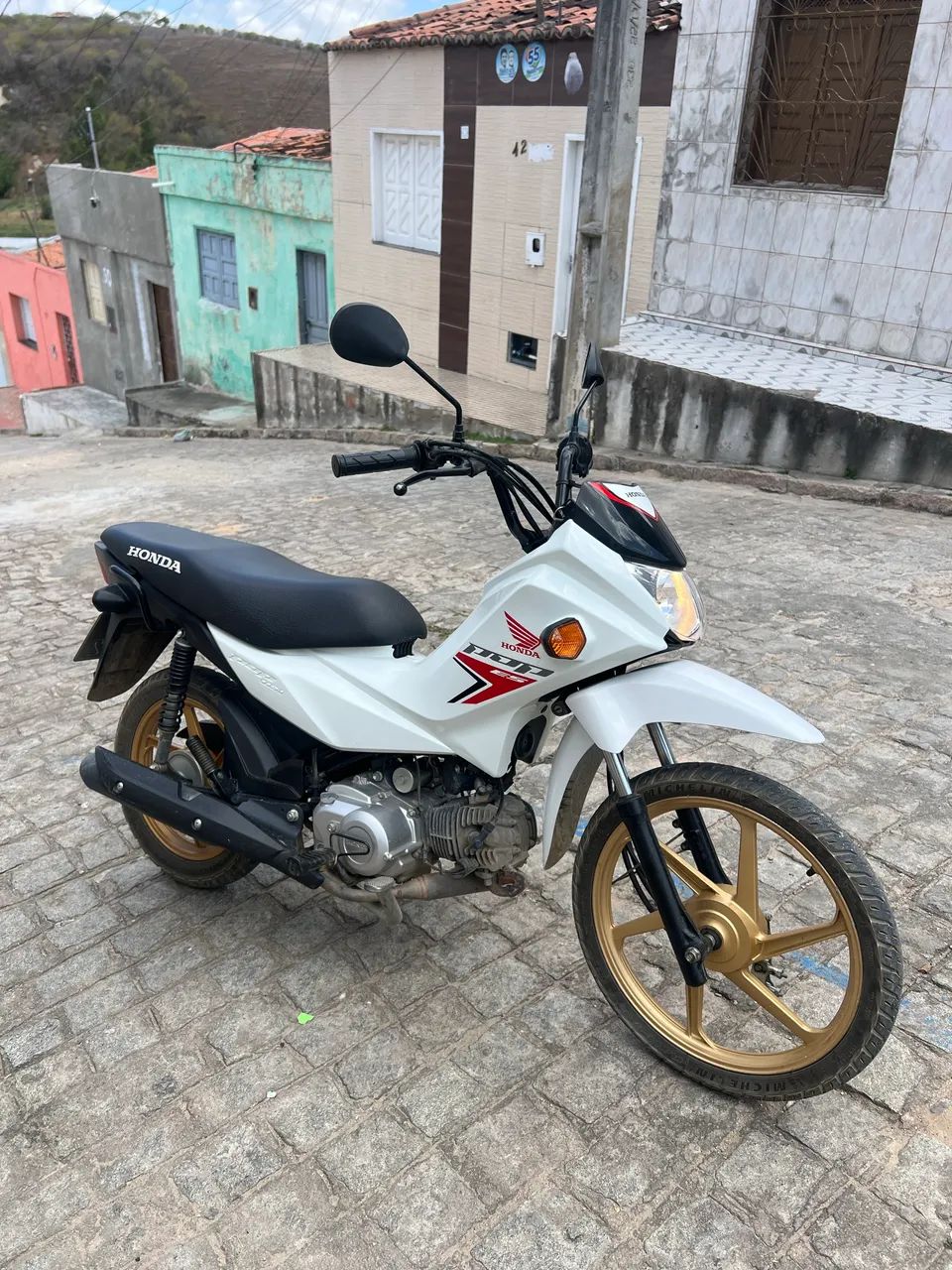 Vendo pop 110i ES / qualquer dúvida chame aqui!!