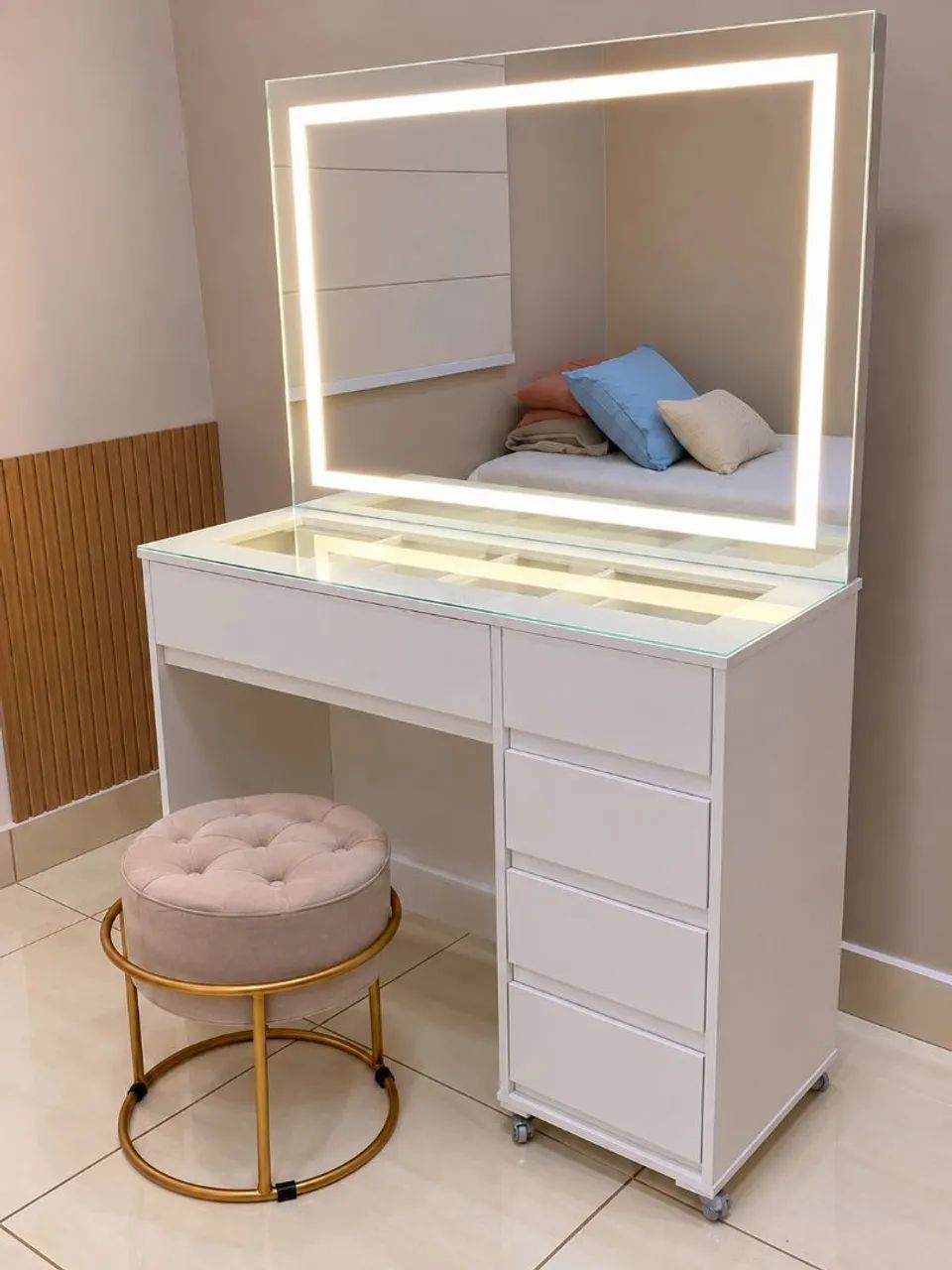 Penteadeira Front Led Com Rodízio L 1.00 M 