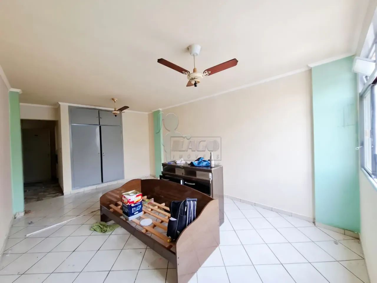 Apartamento kitnet de 36m² com 01 quarto para locação e venda - Centro