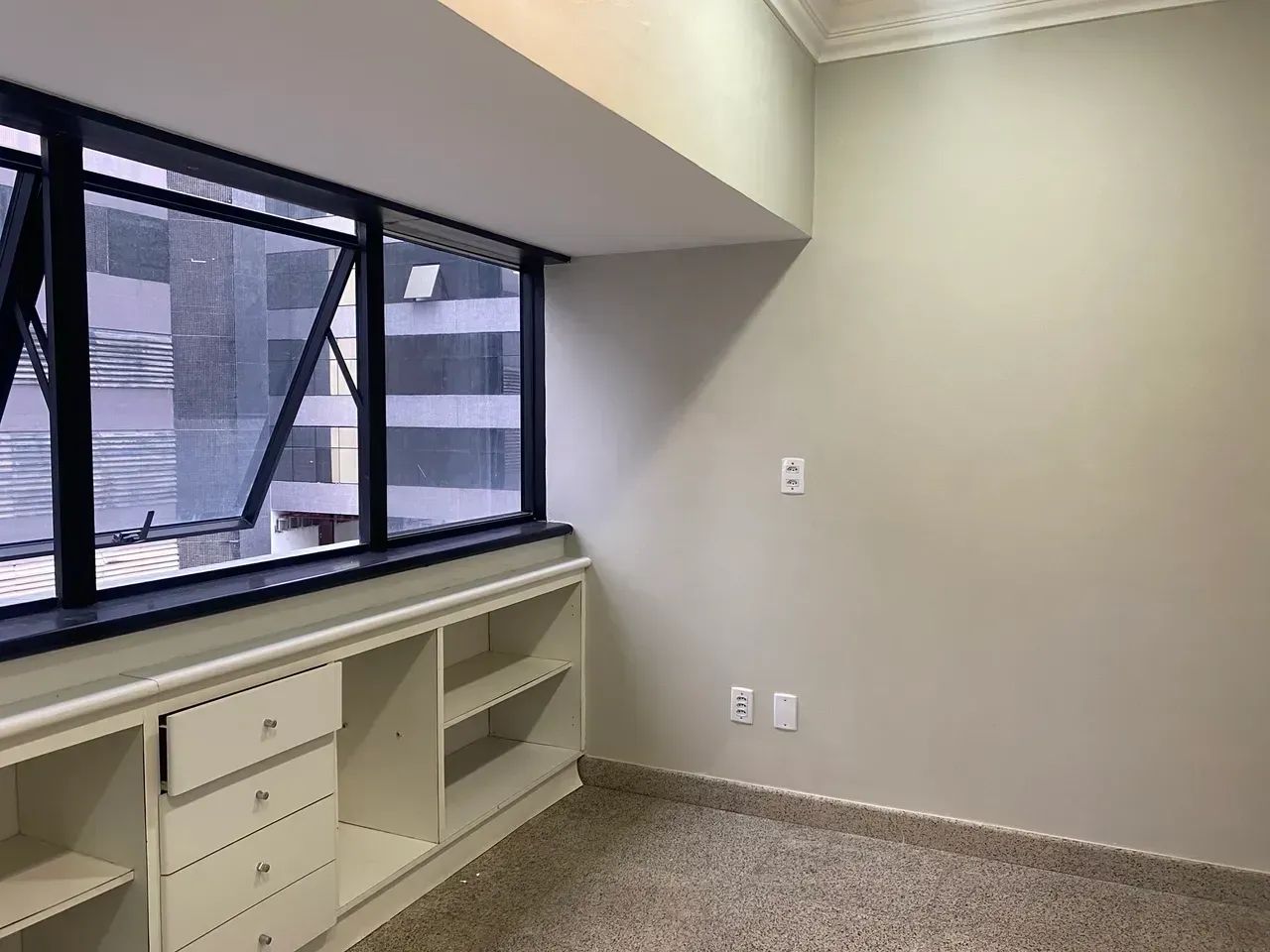 Sala Médica Complexo Odonto-Medico Itaigara - Foto 4