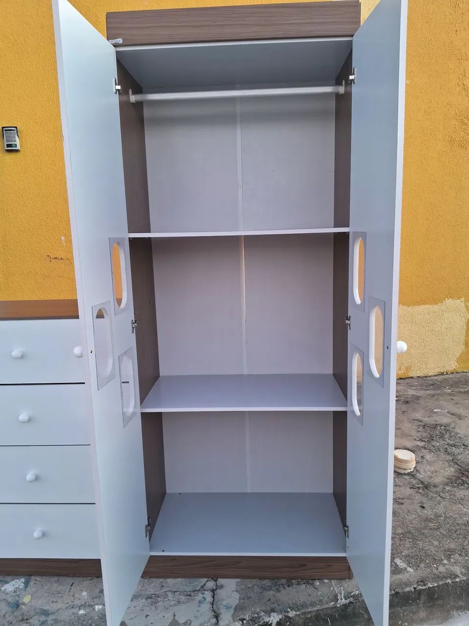 Guarda roupa com comoda - Foto 3