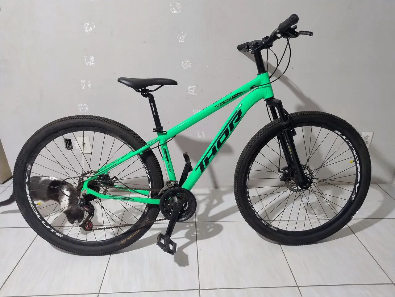Bicicleta pouquíssimo usada - Foto 2