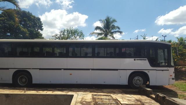 Ônibus viaggio 92 R$18.000