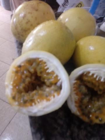 Polpa de maracujá na semente 100% natural! - Foto 2