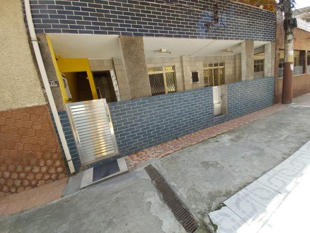 Casa linear 2 qts, no centro de Nilópolis perto do ABEU - 140 mil à vista!