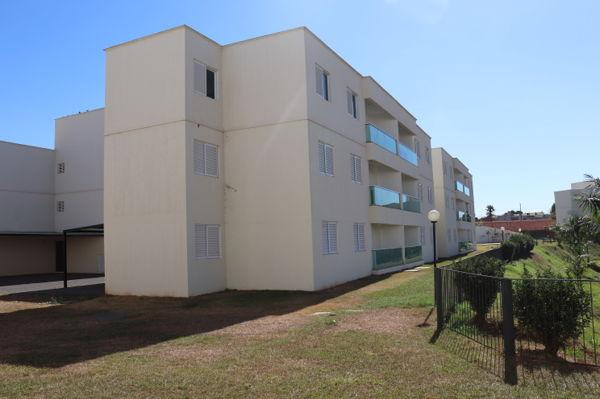 Apartamento com 3 quartos no Condomínio Residencial Lakeside - Bairro Residencial Itaipu - Foto 6