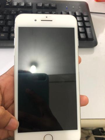 IPhone 8 Plus 64 GB