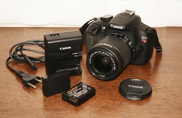 Câmera Fotográfica Canon EOS Rebel T5 seminova - Aceito cartão de crédito
