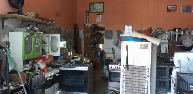 Vendo prédio de 3 pavimentos, c/8 kitinetes + ponto comercial, no Quintino Cunha - Foto 19