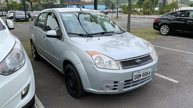 Fiesta sedan 2008