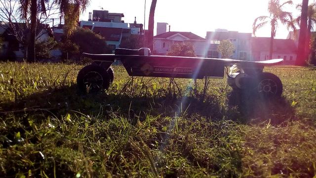 Skate Elétrico Off Road 700w TwoDogs | Completo