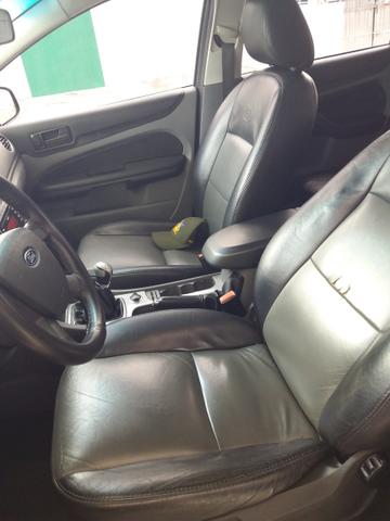 Ford Focus Sedan 2009 2.0 - Foto 6