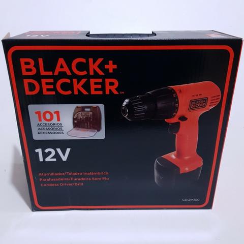 Kit Parafusadeira/Furadeira Black & Decker C/ Maleta Plástica+100 acessórios CD121K100 - Foto 4
