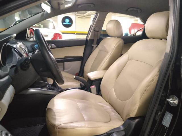 CERATO 2010/2011 1.6 EX3 SEDAN 16V GASOLINA 4P MANUAL - Foto 9