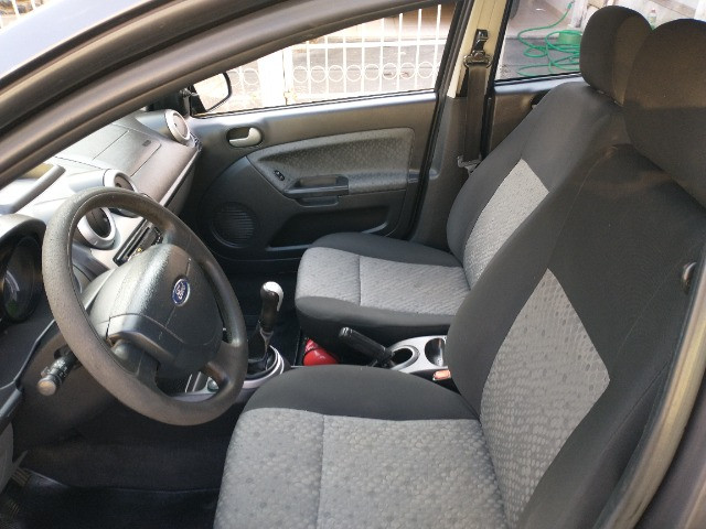 Vendo ford fiesta - Foto 7