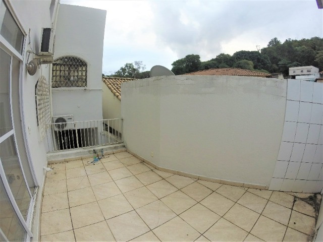 Alugo Casa Comercial / Residencial em Jucutuquara com 387m² e 5 quartos - R$ 5.000 - Foto 14