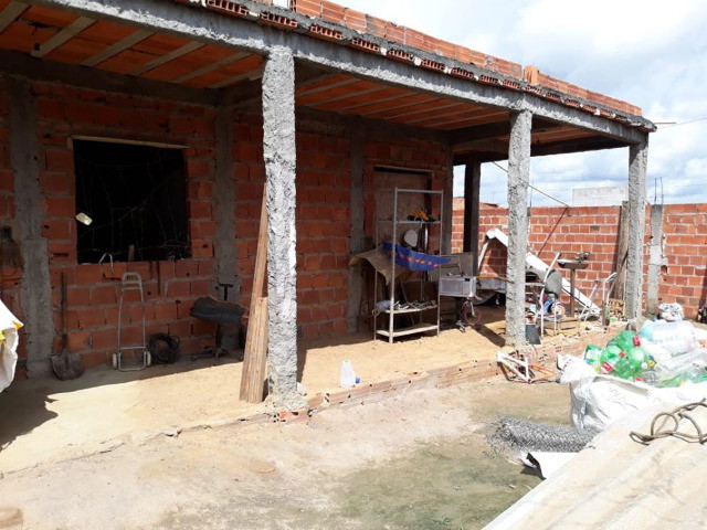 Vendo casa grande e barato em feira de santana, Bahia. sou do rio de Janeiro 55.000,00 - Foto 5