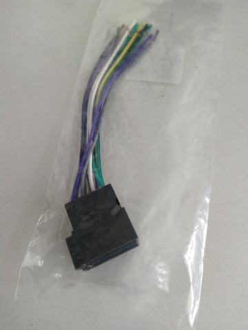 Plug 16 vias Macho. R$ 20,00. Instalado. Whats *.. *..37799616