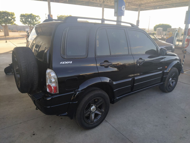 Tracker 4x4 - Foto 2