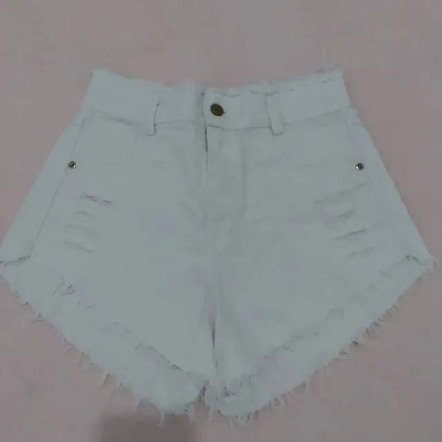 Bermuda jeans Branca Marca Jeans Luxo Número 38 com 100% algodão