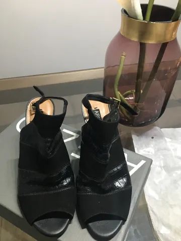 Sapato Arezzo preto n 36