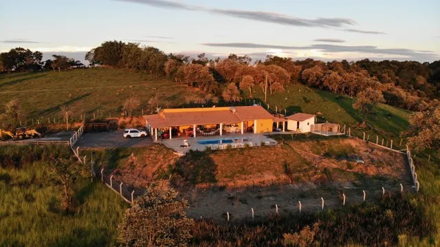 Sitio em Torre de Pedra