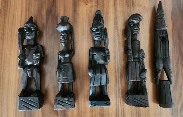 Estátua Africanas madeira maciça importado Gana