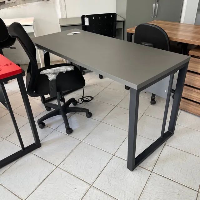 Mesa grande 1,40m várias cores 