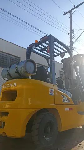 Empilhadeira NOVA ZERO Prolift HC 2,5t - Foto 2