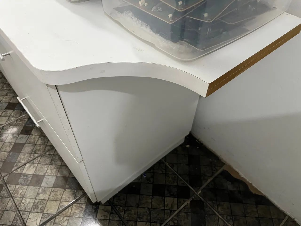 Móvel com 4 gavetas em MDF usado  - Foto 2