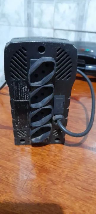 Estabilizador SMS 300VA Monovolt Revolution - Foto 3