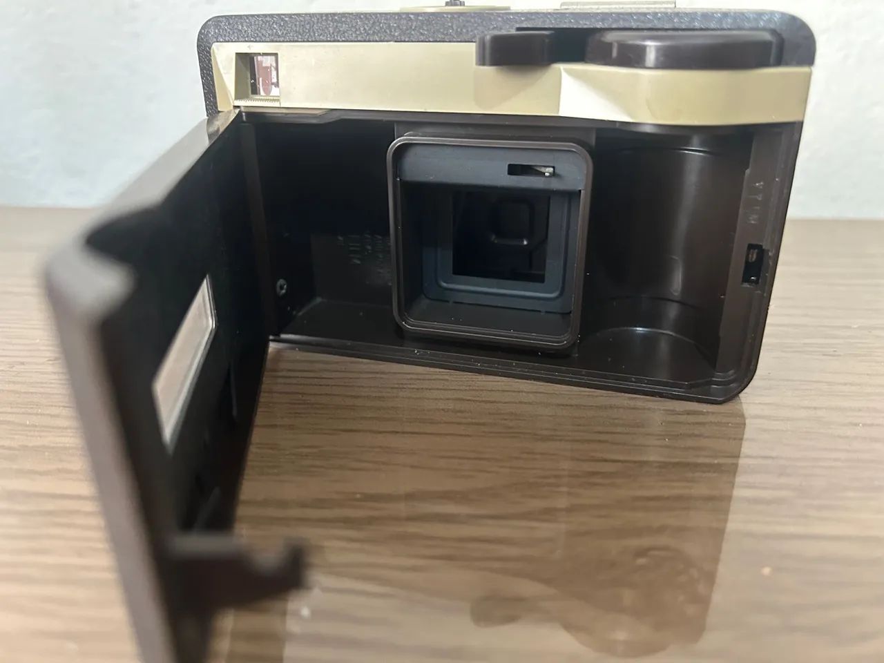 Câmera Instamatic 97-X  - Foto 3