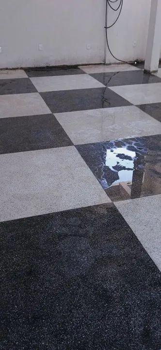 Trabalho com acabamento de piso de granilite  - Foto 3