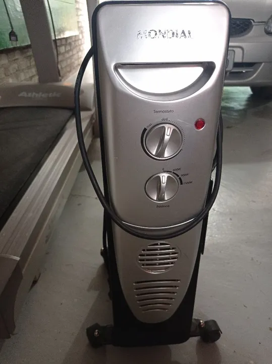 Aquecedor a óleo Mondial 1500w