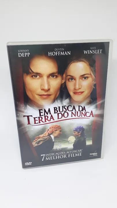 Filme Em Busca da Terra do Nunca - DVD em ótimo estado