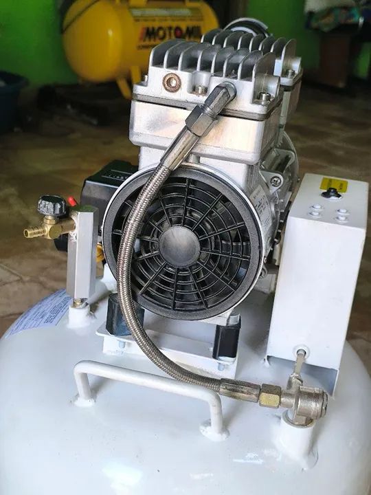 Compressor Odontológico Cristofoli  - Foto 4