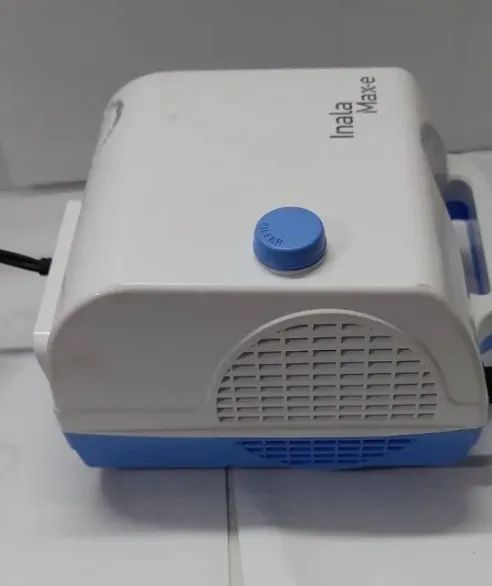 Inalador Comprensor Inalamax Sem Embalagem Com Mancha Azul E Branco - Foto 3