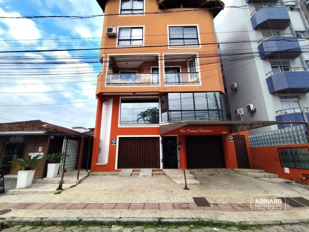Sala para alugar, 49 m² por R$ 2.588,32/mês - Campinas - São José/SC
